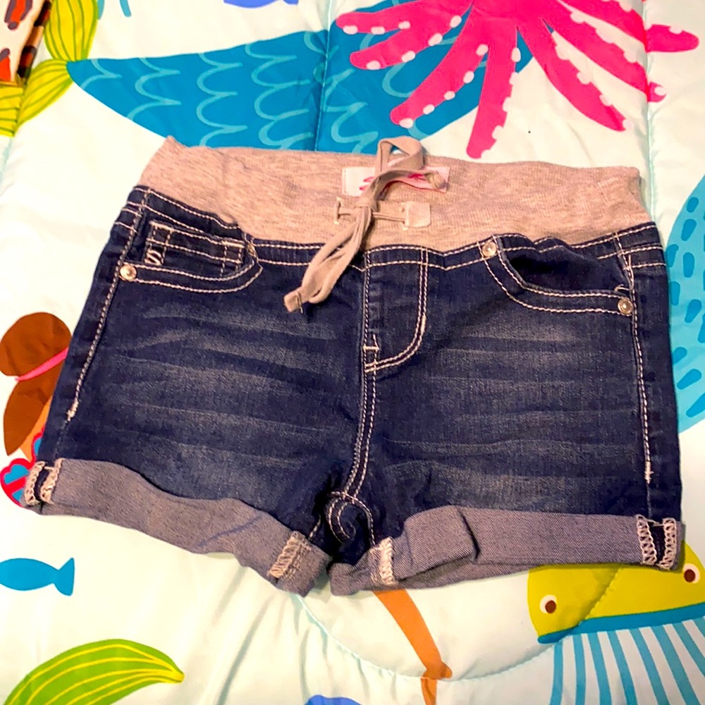 Girl’s size 10 denim shorts